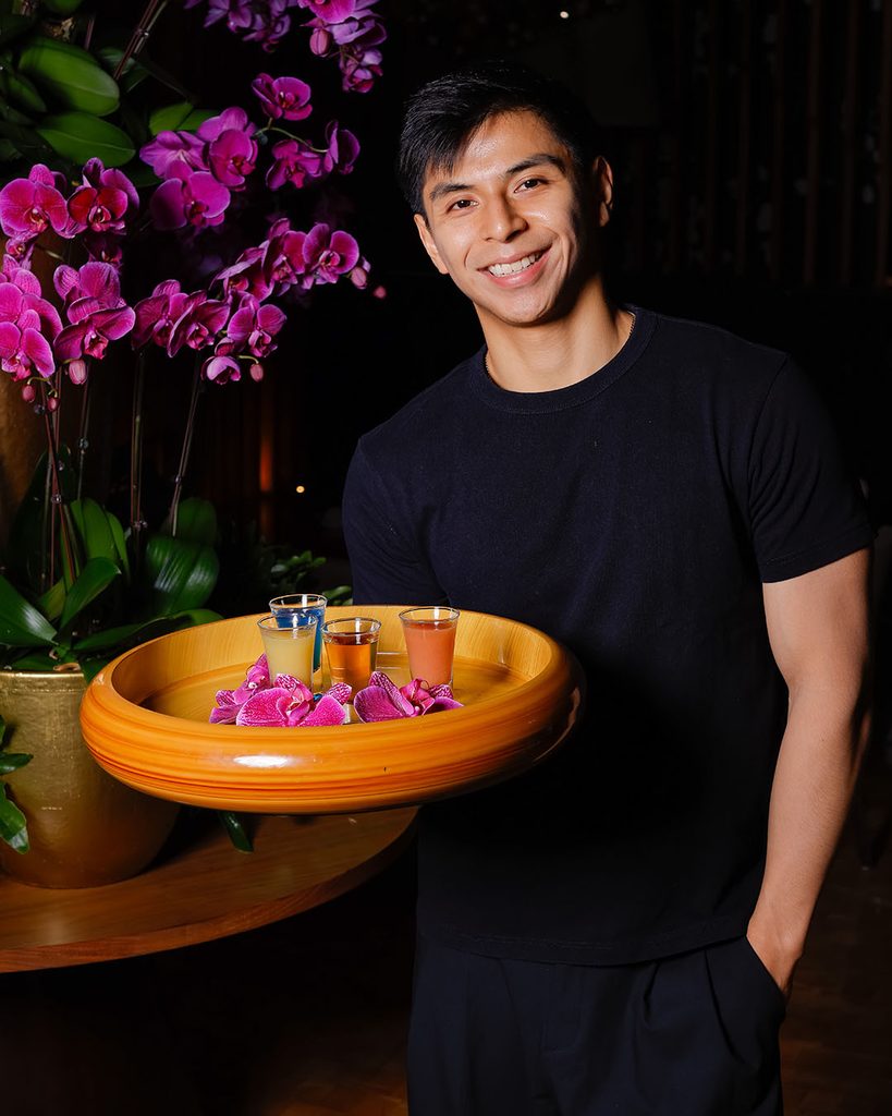 Nobu Manila at City of Dreams sets the scene with influencer-host Tommy Tiangco for “Unattached & Unbothered” Halloween party 51 5. Trick or Drink Shots with Tommy at Nobu Manila