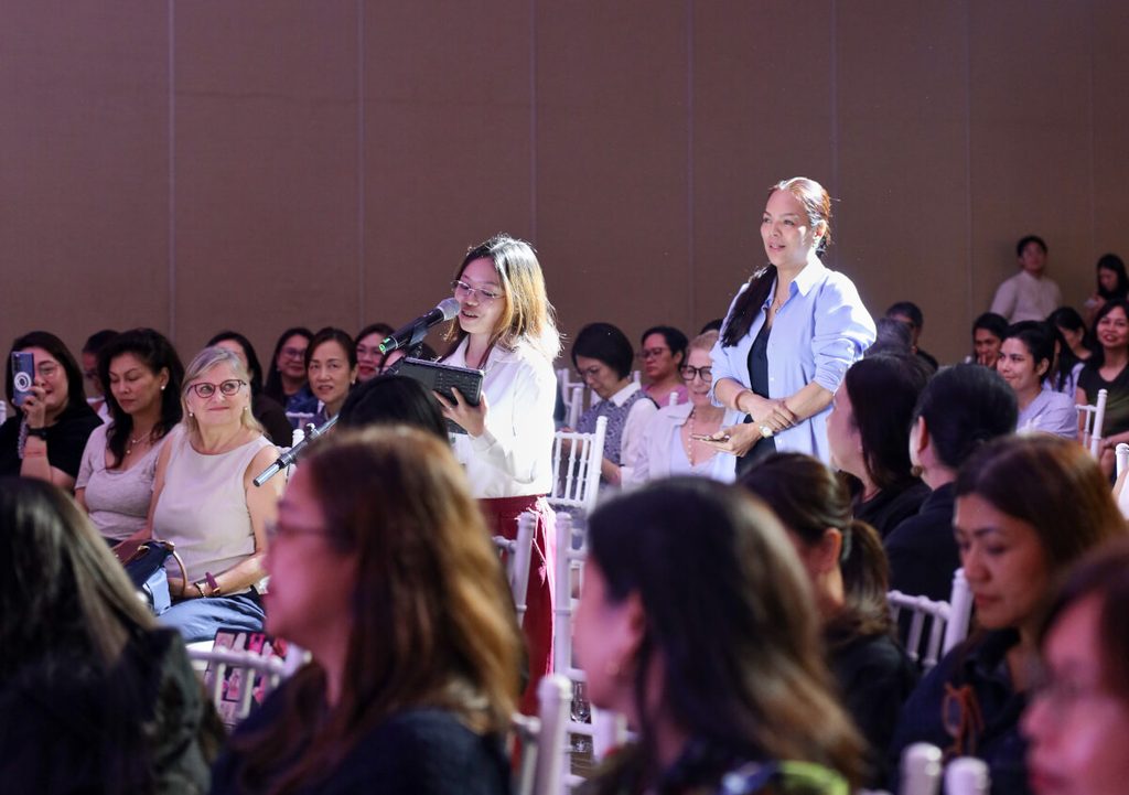 Understanding Our Bodies, Supporting Our Well-Being: A Conversation About Women’s Health 5 EH1A0643