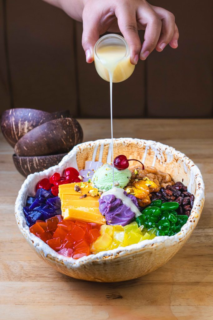 Tagaytay Is Cold And This Giant Halo-Halo Challenge Will Make You Love The Weather Even More 41 Alta Halo Halo Dako