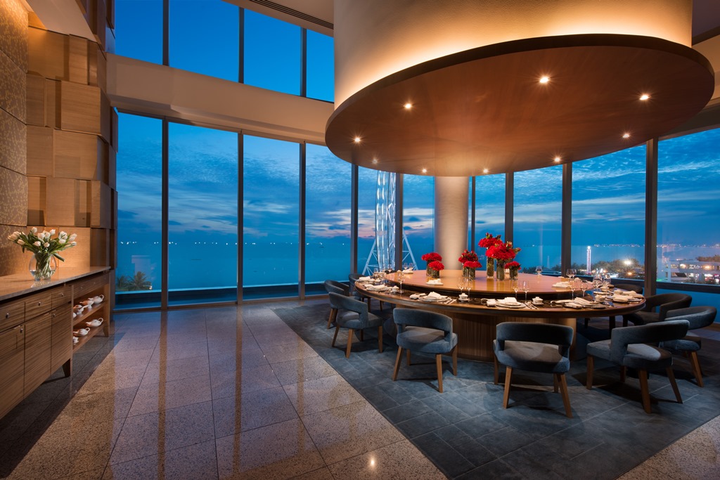 China Blue by Jereme Leung at Conrad Manila Earns a Spot in the 2027 MICHELIN Guide Philippines 42 Photo 2