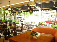 Mom & Tina's Bakery Cafe, Legaspi Village, Makati