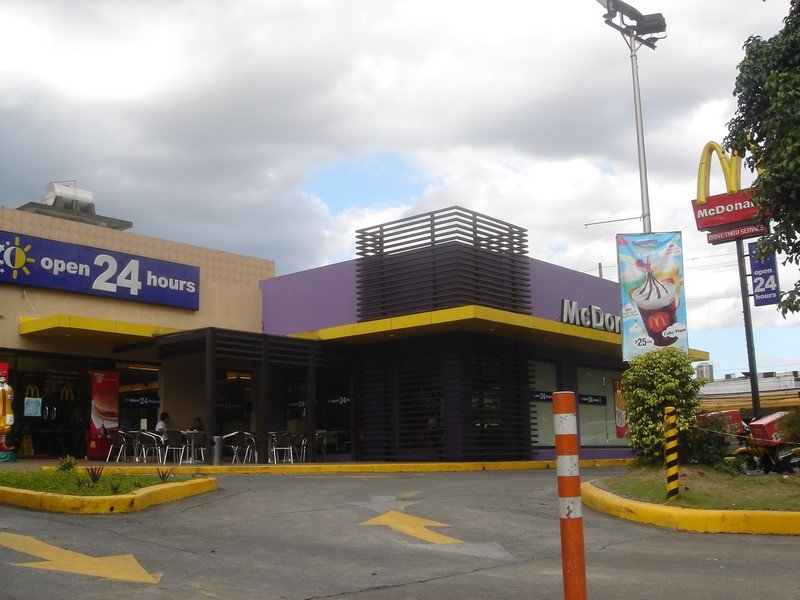 McDonald's (Quezon Avenue, Quezon City, Metro Manila american