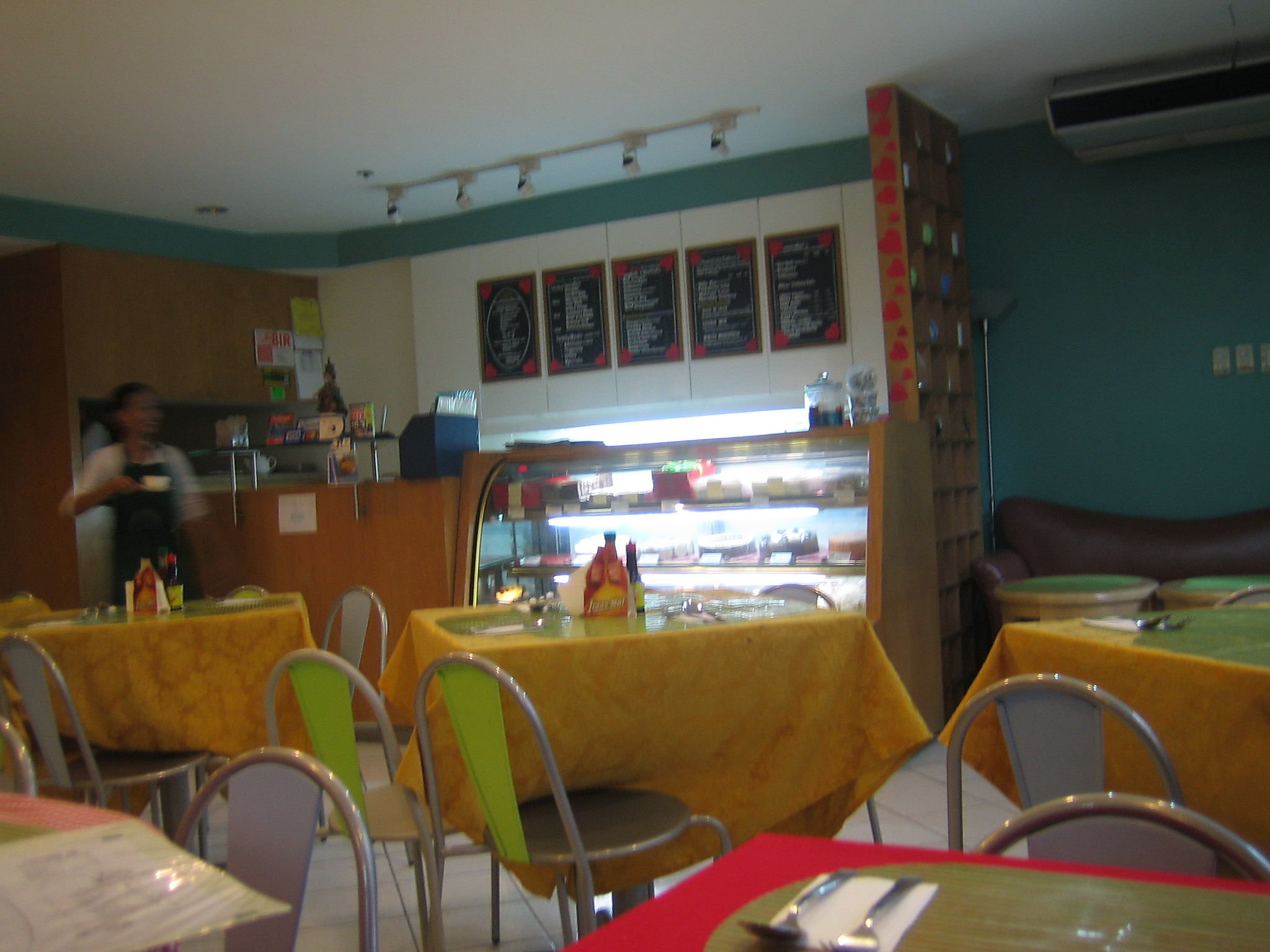 Claudette's (Salcedo Village, Makati, Metro Manila cakes & pastries