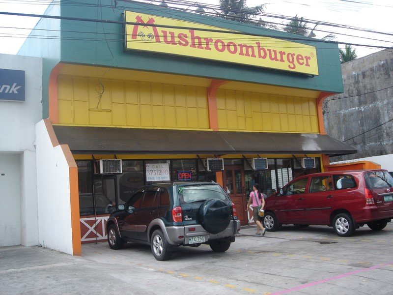 Mushroom Burger (West Ave., Quezon City, Metro Manila burgers