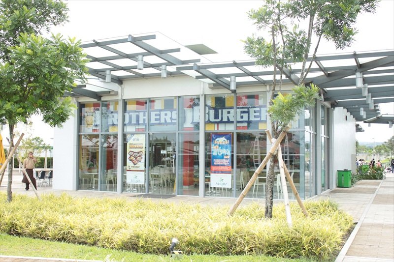 Brothers Burger (Solenad Nuvali, Sta. Rosa, Laguna) Photos