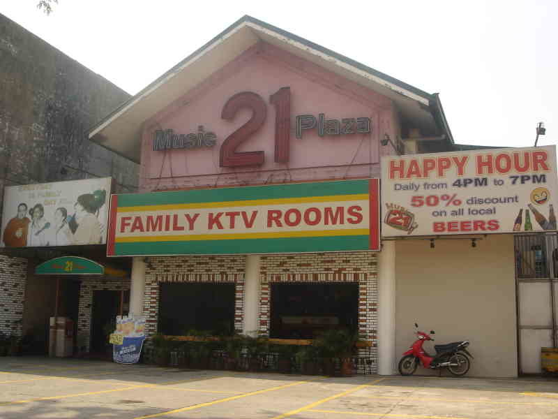 Music 21 Plaza (Pasay, Pasay, Metro Manila karaoke bar restaurant