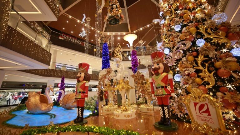 Robinsons Galleria Christmas