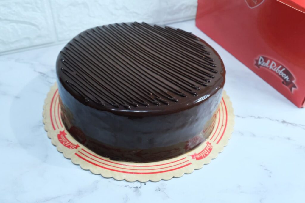 Red Ribbon's New Chocolate Heaven Cake Brings You Blissful Indulgence ClickTheCity