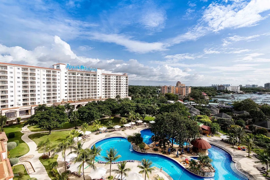 JPark Island Resort and Waterpark