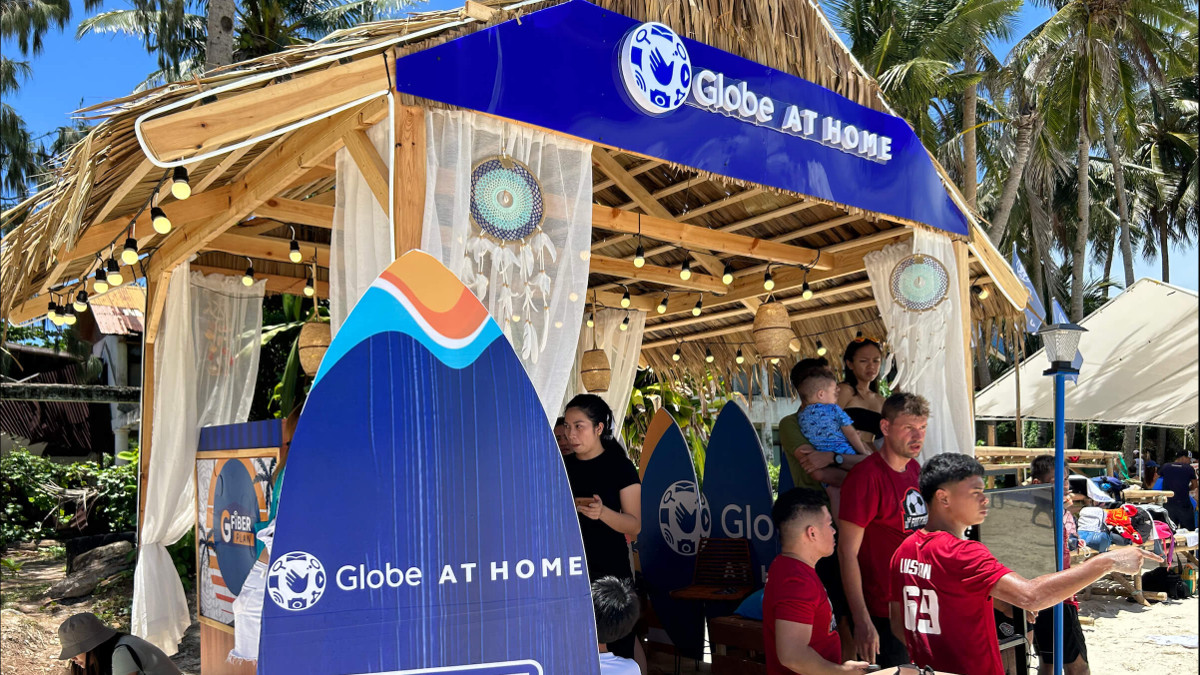 Globe Group partners with Aklan LGU to encourage responsible tourism in Love Boracay 2023 - Vimarsana News