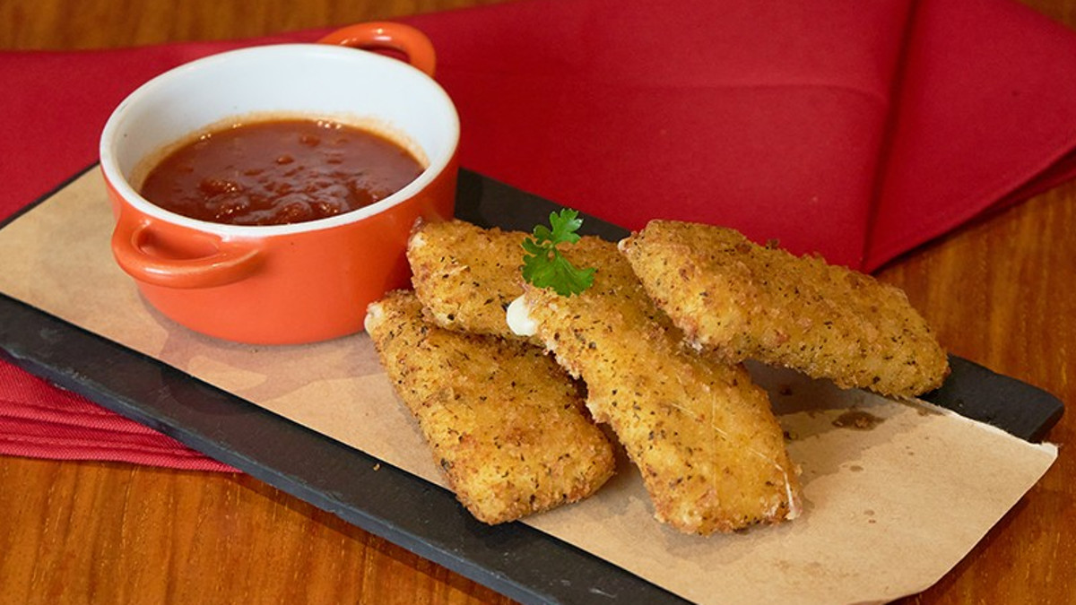 Promo Alert! Indulge in Fridays™ Mozzarella for Only P29 on December 15 - Vimarsana News