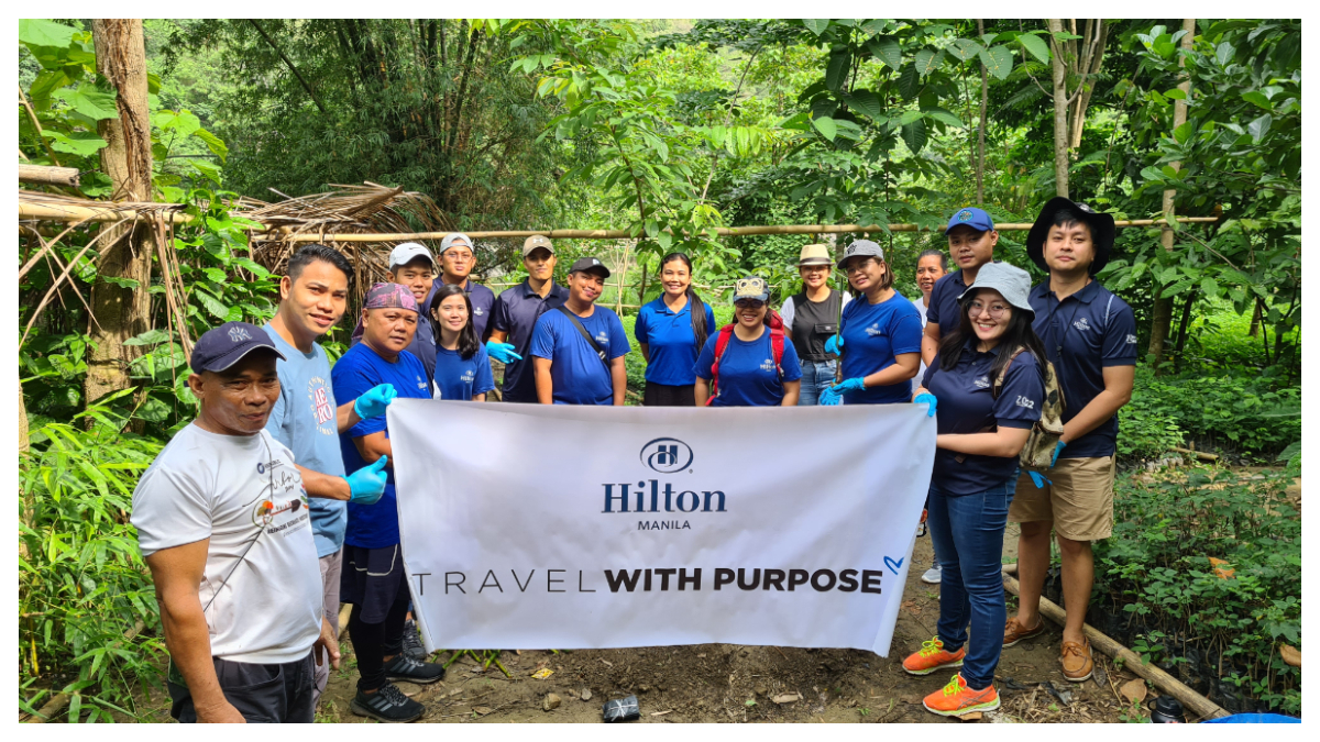 Pinarangalan si Hilton sa Ikatlong Magkakasunod na Taon bilang Top ...