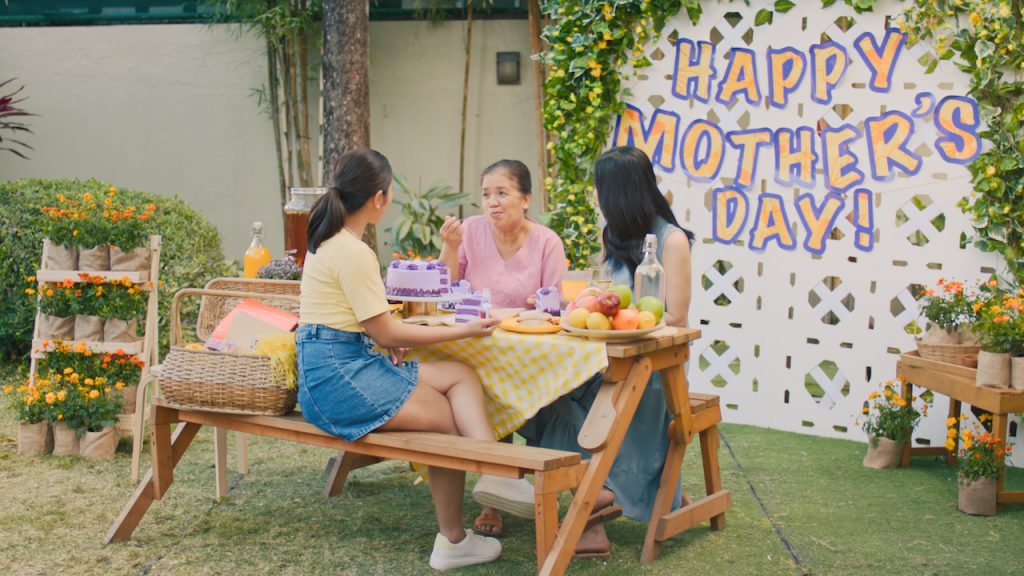 Celebrate Mom, the Ultimate Dream-Maker, with Goldilocks this Mother's Day! 17 Happy Mothers Day