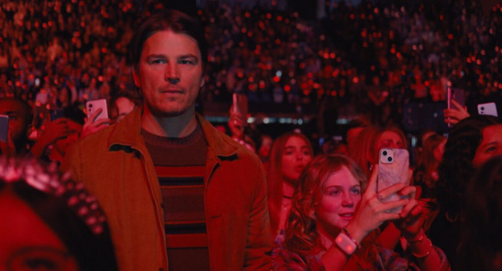 M. Night Shyamalan Praises Josh Hartnett’s “Amazing Performance” in “Trap,” Hitting Cinemas on July 31 9 Trap Josh Hartnett and Ariel Donoghue