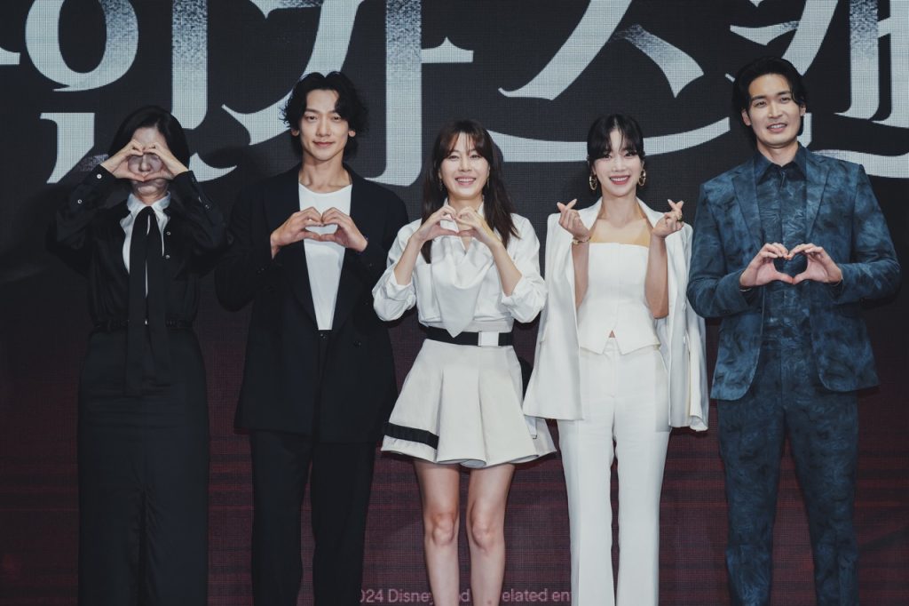 Superstars Rain and Kim Ha Neul Talk About Their New Drama ‘Red Swan’ on Disney+ 9 Red Swan