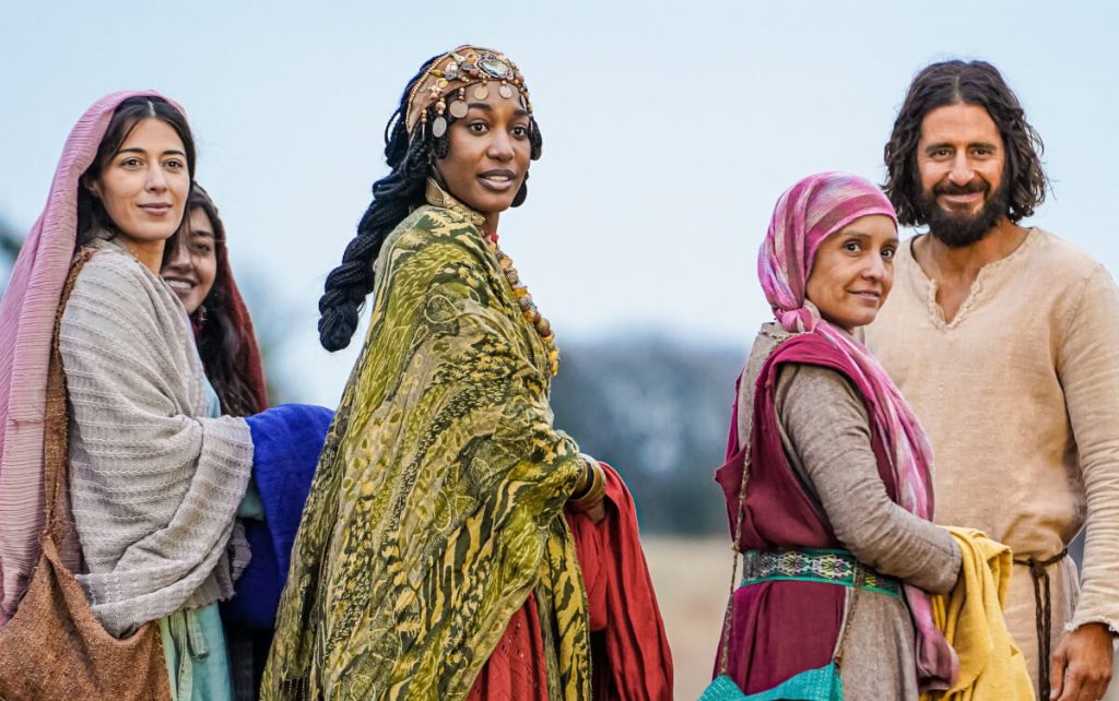 "The Chosen" TV Series Continues to Break New Ground in Bringing the Bible to Life 16 S2 still – Mary Magdalene Ramah Fil AM actress Yasmine Al Bustami Tamar Mother Mary and Jesus