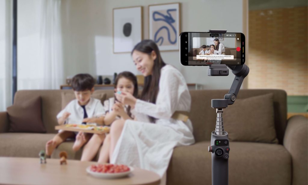 DJI Delivers Next-Level Intelligent Smartphone Photography with Osmo Mobile 7 Series 4 4Osmo mobile 7P Parent child mode 亲子模式EN