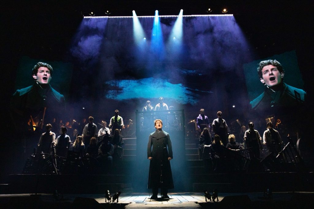 Miz Is Back and Bigger Than Ever as 'Les Misérables: World Tour Spectacular' Comes to Manila in January 6 Marius Jac Yarrow photograph by Danny Kaan
