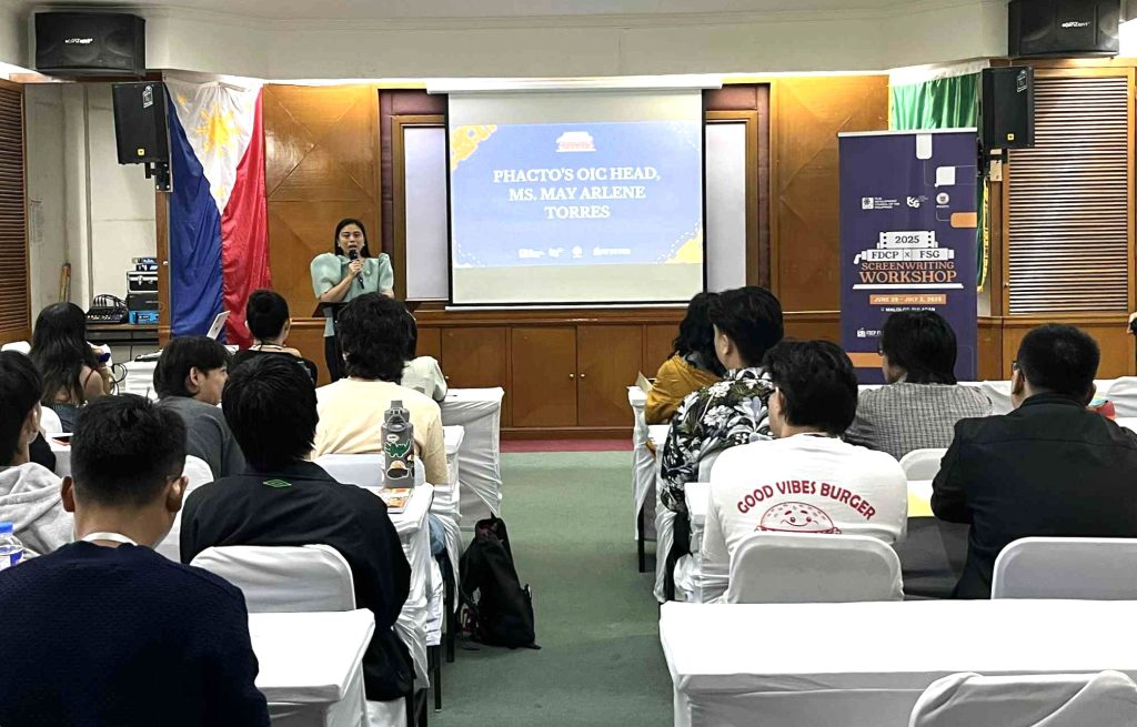 PHACTO OIC Head May Arlene Torres welcomes the FDCP x FSG participants