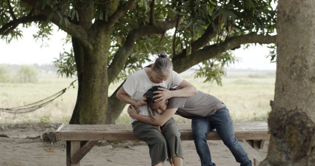 Riya Miranda and Jemuel Satumba in an emotional moment in Bakit Ako Sinusundan ng Buwan
