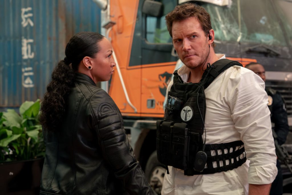 Justice Faces the Machine in "Mercy," A Near-Future Sci-Fi Thriller Starring Chris Pratt and Rebecca Ferguson 2 Mercy Pratt2