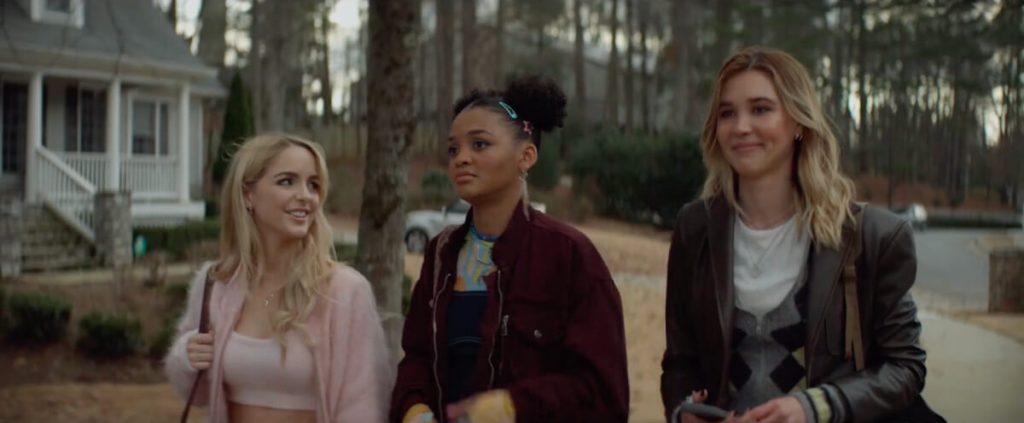 Ghostface Comes Home: “Scream 7” Unveils New Poster and Chilling Teaser, Showing in Cinemas February 25 4 2 4