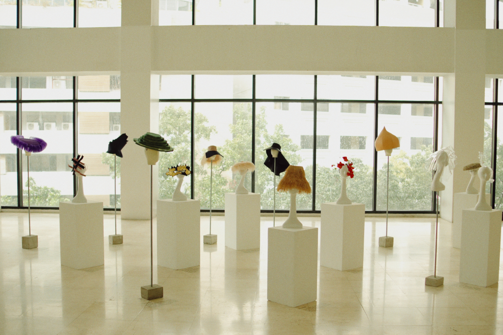 Nagsasalitang Ulo by Mich Dulce Greenbelt