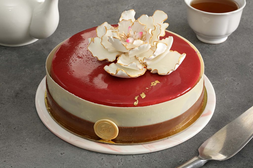 Diamond Hotel Philippines Cake Caramel Kisses