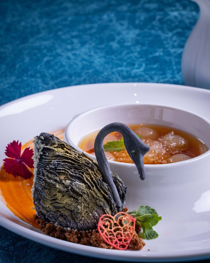 1. Crystal Dragon Chilled Osmanthus Sweetened Pear Soup with Birds Nest and Black Fairy Swan Puff