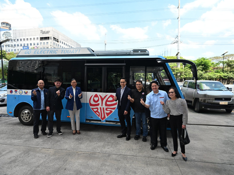 2026 MMDA Love Bus 1