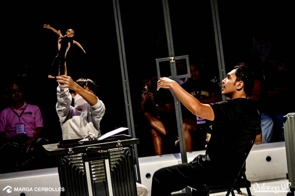 Dulaang UP Ang Kaliitan ng Kasalukuyan 77a68d4