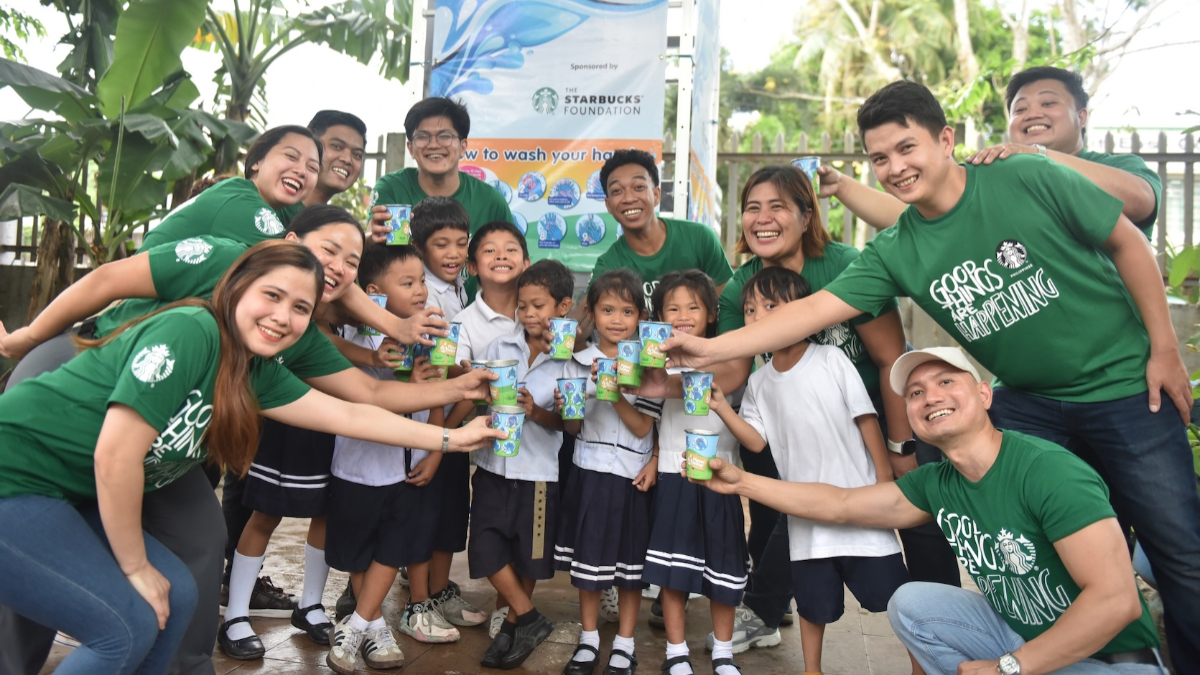 Featured image for Starbucks Philippines Invites Everyone to be a Community Champion This Global Month of Good