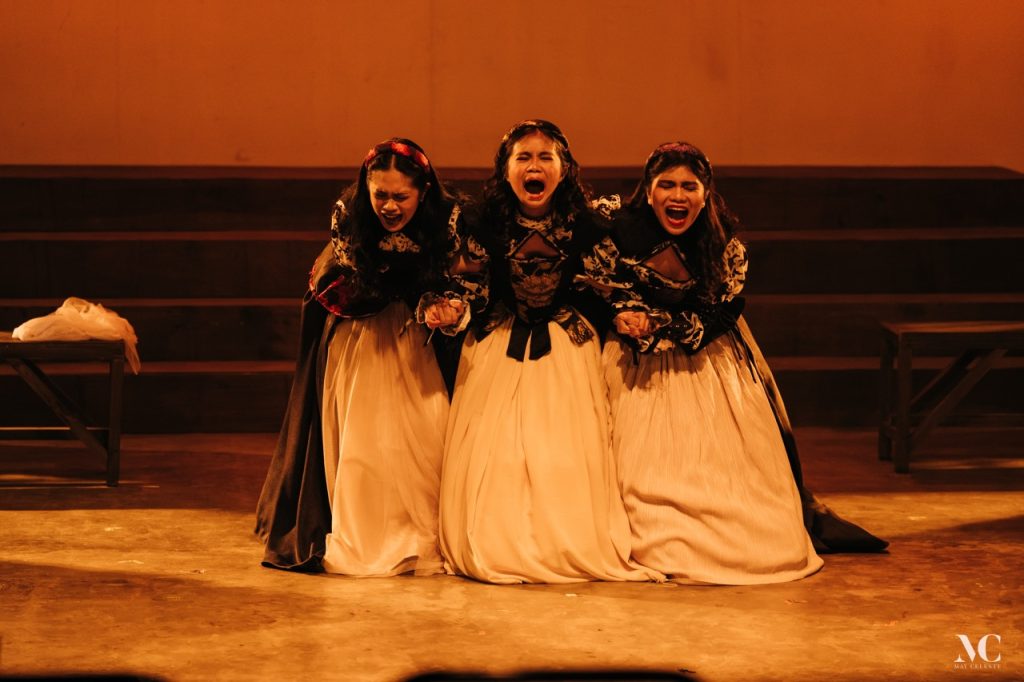 Emilia 270 Tanghalang Pilipino