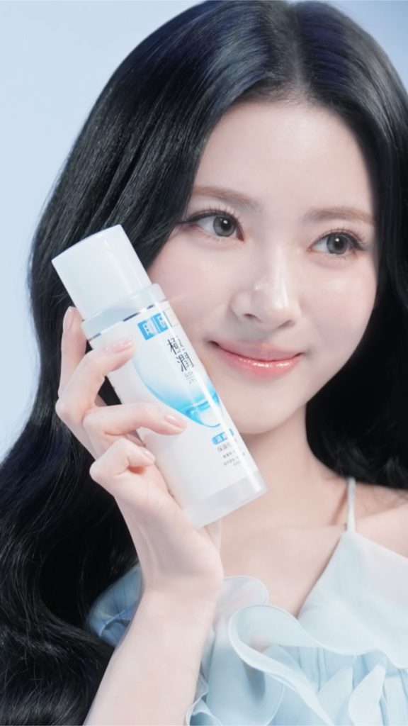 ANNA Tanaka the Japanese member of the Gen Z girl group MEOVV 2