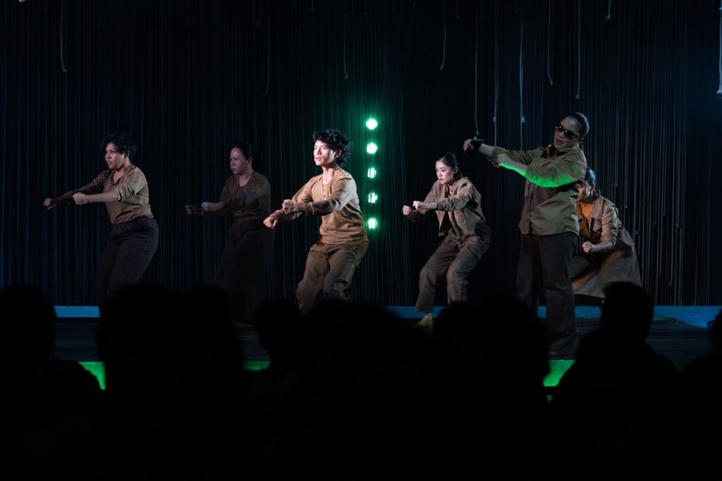 ENDO The Stage Adaptation DSC06772 by Shella Toledo