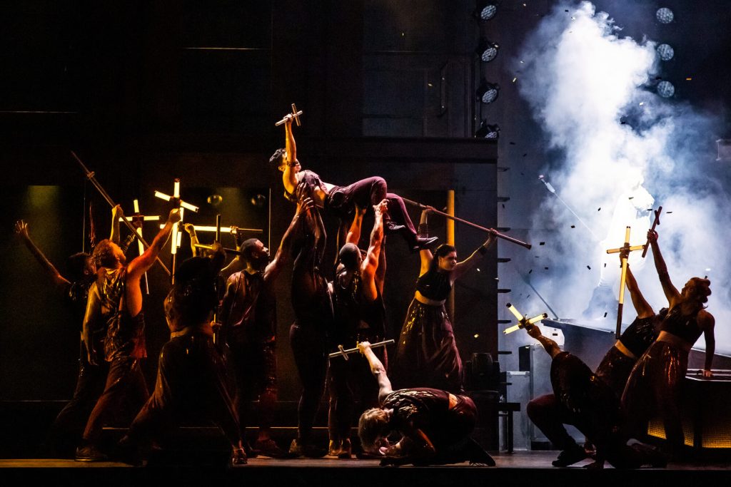 THEATER REVIEW: ‘Jesus Christ Superstar’: A Very Modern Superstar 6 The North American Tour company of Jesus Christ Superstar. Photo by Evan Zimmerman for MurphyMade 1