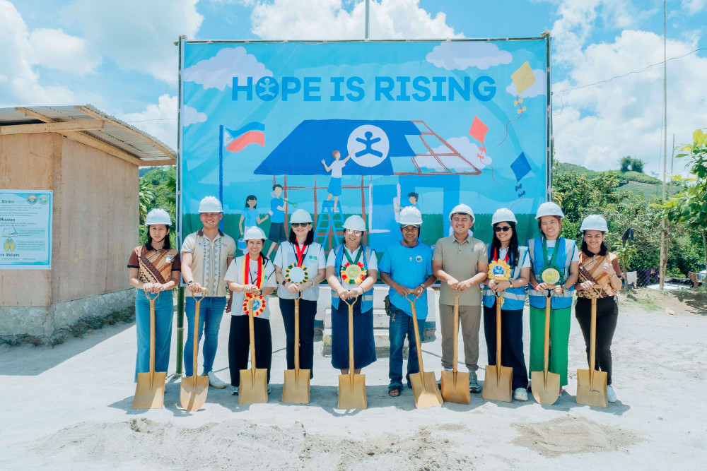 A Festival of Gratitude: UNIQLO Says Thank You With Exclusive Offers and More 4 5. UNIQLO Philippines strengthens support for education with a new classroom at Tanda Elementary School for Tboli students in General Santos
