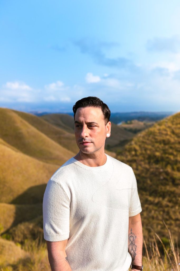 Dave Moffatt is Joining Music Travel Love on Their Philippine Tour this June 2 Dave