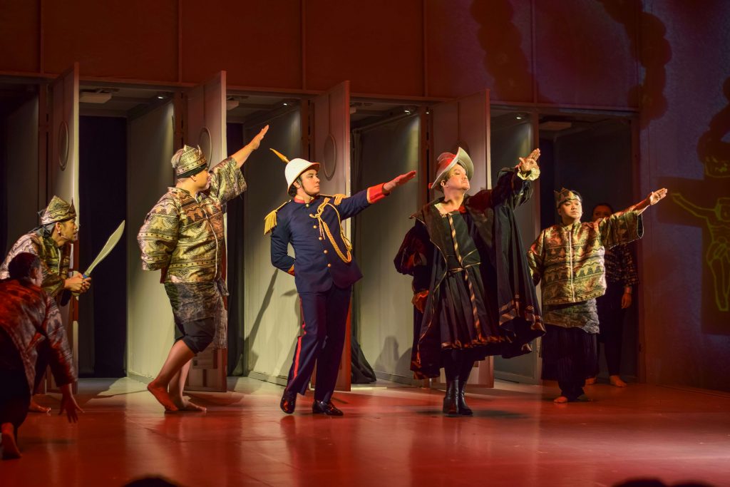 THEATER REVIEW: Eugene Domingo’s Second Skin: A Review of ‘Ang Babae sa Septic Tank 4: Oh Sh*t! It’s Live sa Cheter!’ 5 Spain