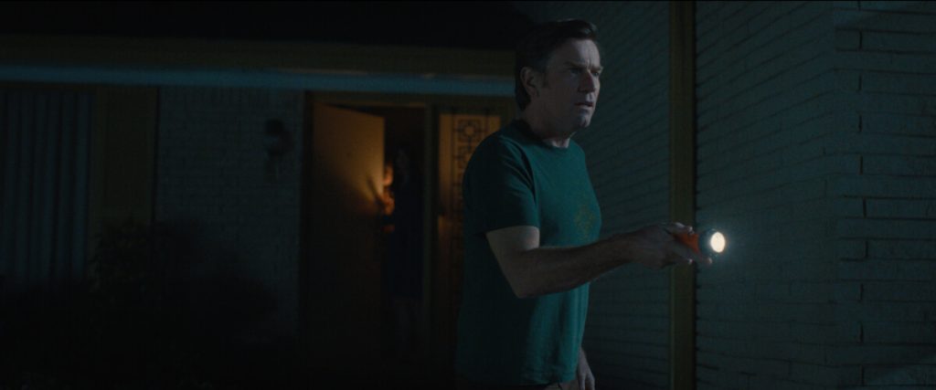 Meet the Platts: Anne Hathaway and Ewan McGregor Fight to Keep Their Family Together in “The End of Oak Street” 2 NBR FP 0013 High Res JPEG custom proxy