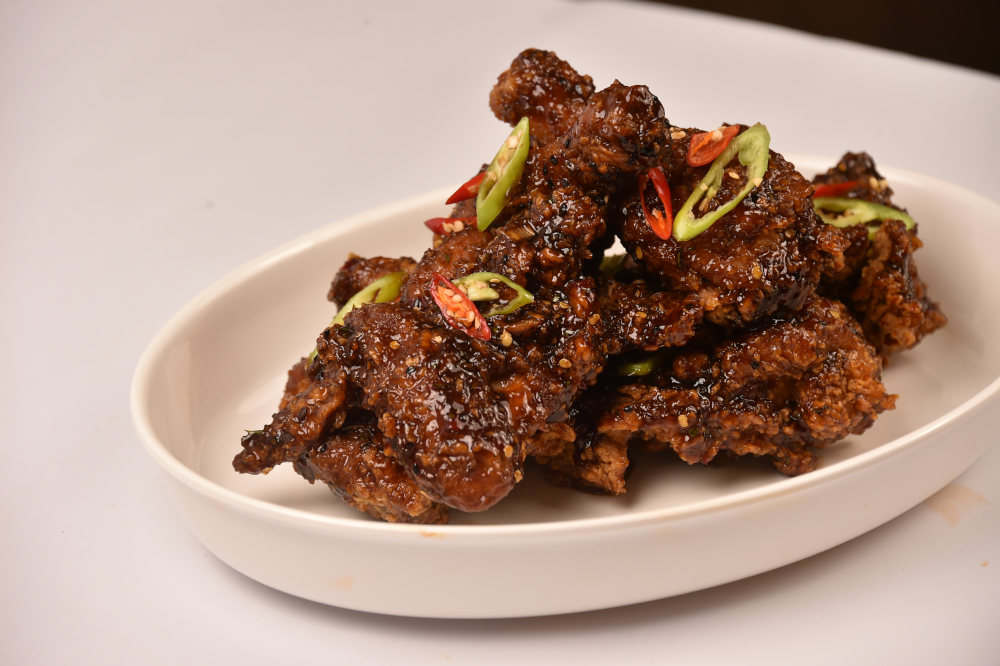 Korea's Top Chicken Brand BHC Chicken Open First Philippine Store at SM North EDSA 6 MATCHO KING BHC