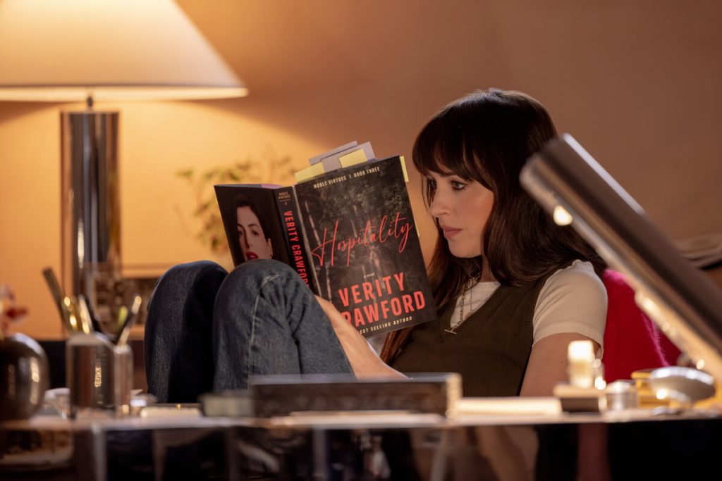Anne Hathaway, Dakota Johnson, and Josh Hartnett Unravel a Twisted Confession in the Thrilling “Verity” Trailer 1 V 16300 R