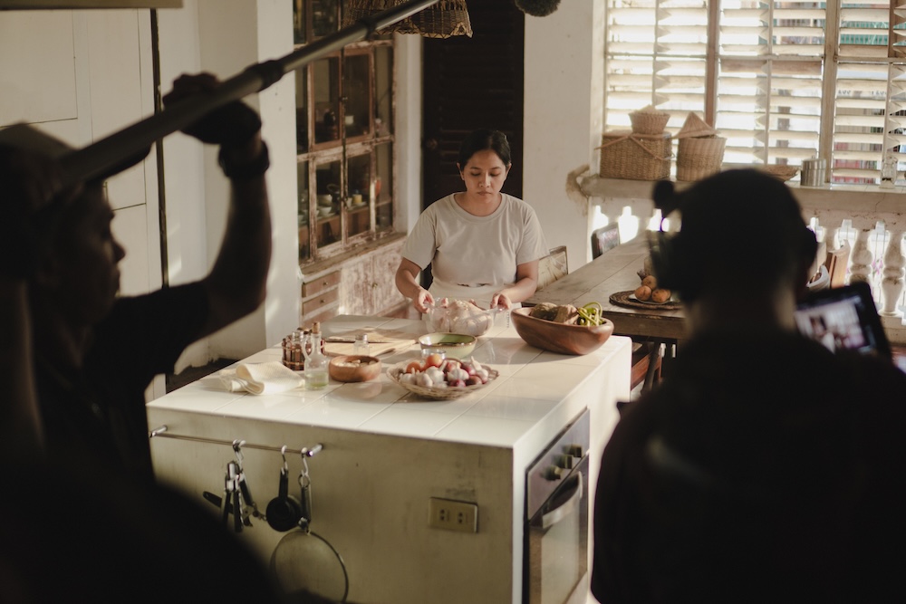 CINEMALAYA 22 FESTIVAL REVIEW: Unlocking the Metaphor Behind ‘Mag-iina’ 5 Mag-iina