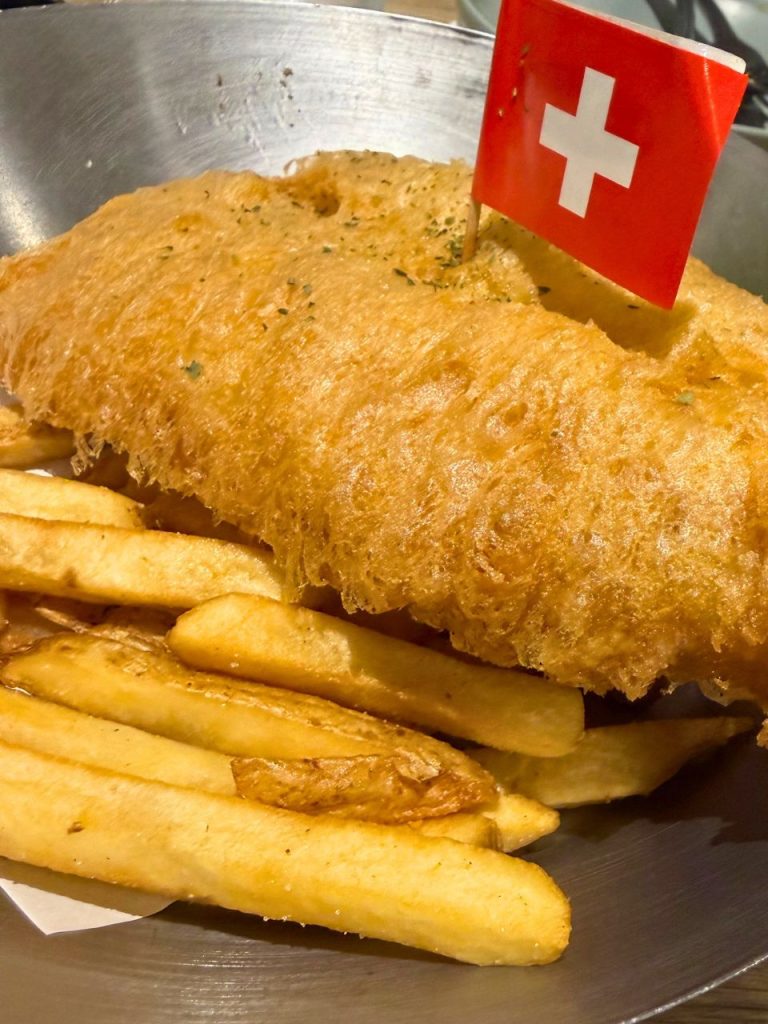 A Bountiful Seafood Feast Meant for Sharing: Roll Up Your Sleeves at Fish & Co. 6 Fish & Co.