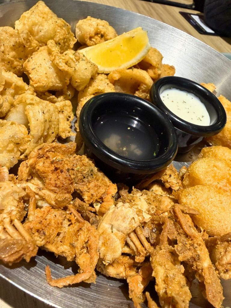 A Bountiful Seafood Feast Meant for Sharing: Roll Up Your Sleeves at Fish & Co. 11 Fish & Co.